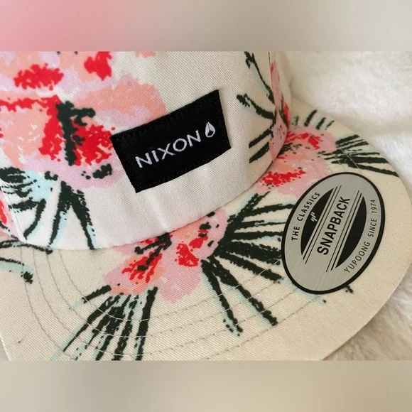 Nixon Snapback Hat - Picture 2 of 9